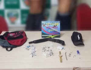 Imagem da notícia - PM detém suspeitos com arma de fogo e drogas no Nova Cidade