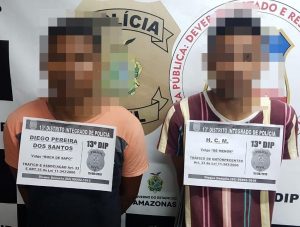 Imagem da notícia - Homem é preso e adolescente é apreendido com drogas e dinheiro