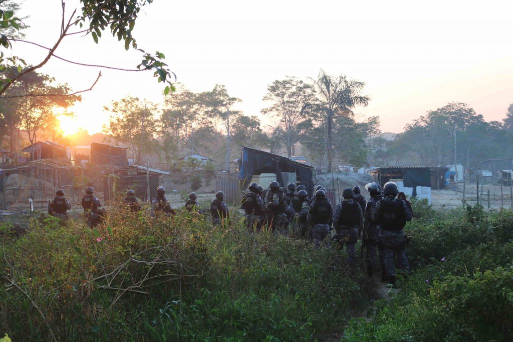 Reintegração de posse de área verde no Tarumã