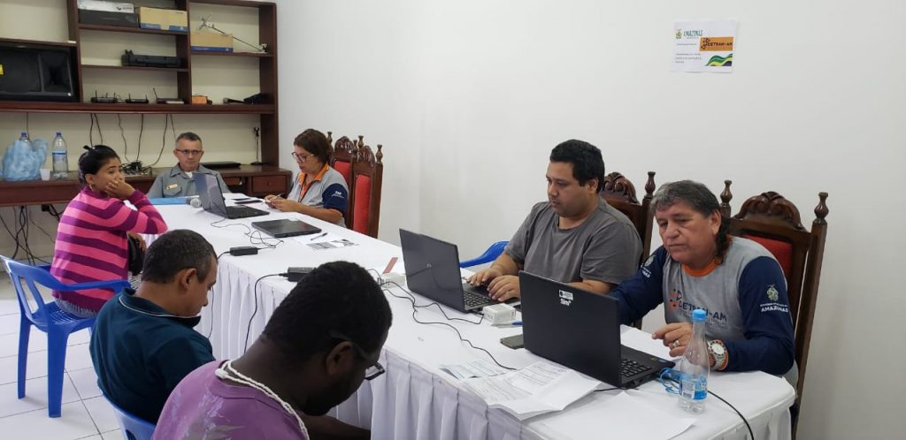 Mutirão de atendimentos do Detran.