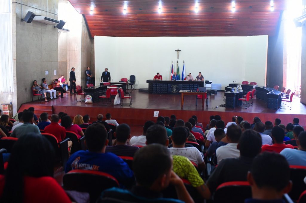 Palestra de orientação é realizada no Fórum Henoch Reis para Apenados do Semiaberto.
