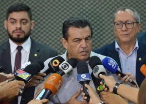 Imagem da notícia - Servidora pública federal é presa suspeita de estelionato