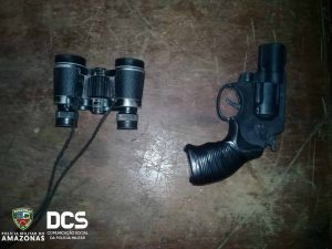 Imagem da notícia - PM detém jovem acusado de ameaçar mototaxista com arma de fogo