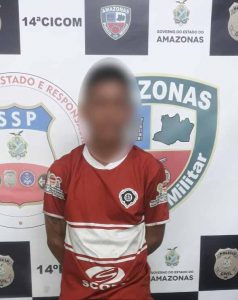 Imagem da notícia - PM prende quatro pessoas e apreende dois adolescentes na capital