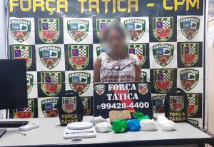 Imagem da notícia - Força Tática detêm mulher suspeita de tráfico de drogas