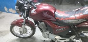 Imagem da notícia - Cicom detém suspeito com motocicleta adulterada na zona leste