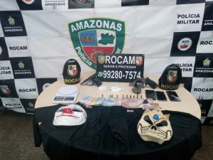 Imagem da notícia - Nove pessoas são presas e um adolescente apreendido pela Polícia Militar