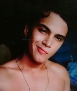 Imagem da notícia - Polícia Civil pede ajuda para encontrar jovem desaparecido