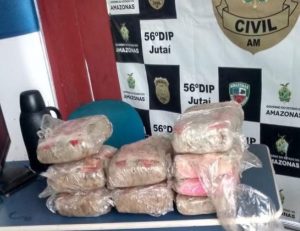 Imagem da notícia - Polícias Civil e Militar apreendem nove quilos de maconha em Jutaí