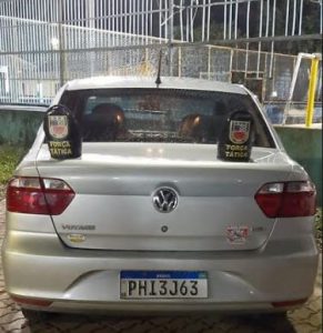 Imagem da notícia - Polícia Militar recupera veículo com restrição de roubo no Viver Melhor