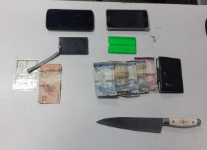 Imagem da notícia - PM detém jovem acusado de assalto a ônibus na Praça 14 de Janeiro