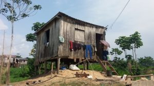 Imagem da notícia - Casal é preso suspeito de espancar e de dar bebida alcoólica a crianças