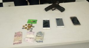 Imagem da notícia - Polícia Militar detém dupla de assaltantes no Crespo