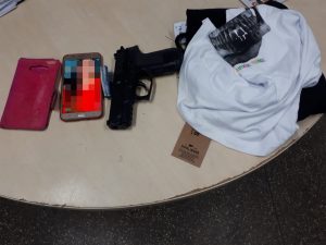 Imagem da notícia - PM prende dez pessoas e apreende quatro adolescentes em Manaus