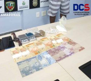 Imagem da notícia - PM detém homem suspeito de comercializar drogas na Feira da Banana