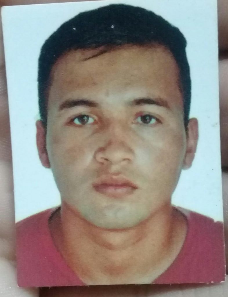 Desaparecido: Valdecir Alves dos Santos.