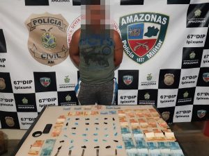 Imagem da notícia - Polícia Militar detém traficante em embarcação no porto de Ipixuna