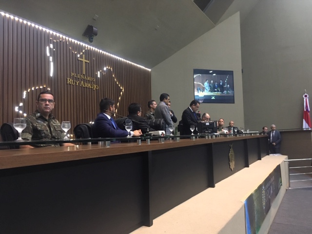 Secretário de Segurança participa de solenidade alusiva ao dia do Oficial de reserva.