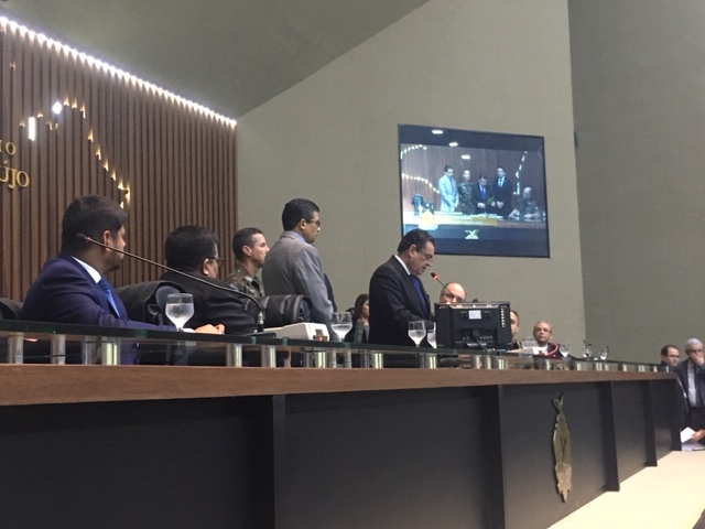 Secretário de Segurança participa de solenidade alusiva ao dia do Oficial de reserva.