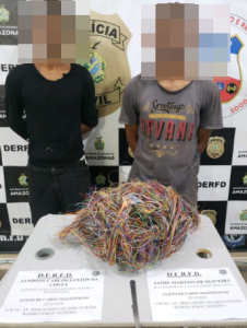Imagem da notícia - PC prende dupla por furto de cabos elétricos e de telefonia