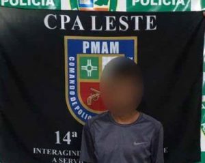 Imagem da notícia - PM detém suspeito com drogas na zona leste