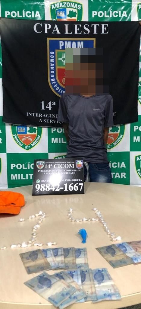 Um homem de 24 anos foi levado por policiais à 12ª DIP após ter cometido o crime de porte ilegal de arma de fogo.