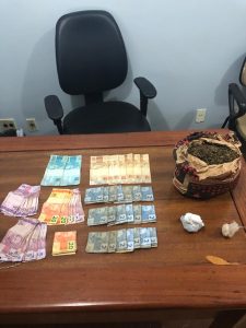 Imagem da notícia - PC prende homem por tráfico e apreende 450 kg de entorpecentes