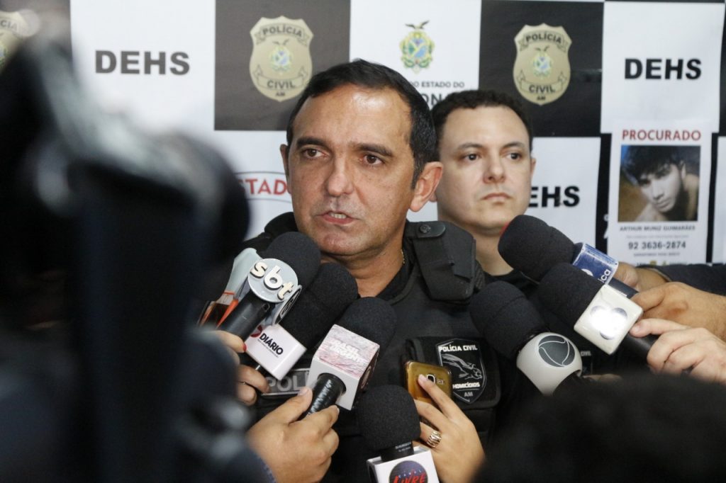 Delegado Paulo Martins, titular da DEHS. 