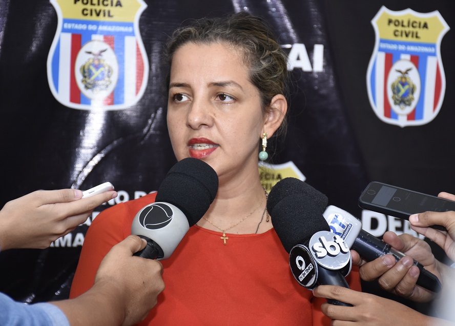 Delegada Elizabeth de Paula, titular da Deaai.