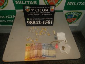 Imagem da notícia - Polícia prende 51 pessoas, incluindo um homem com dez armas caseiras