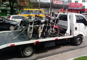 Imagem da notícia - Polícia Militar recupera 25 veículos e desbarata oficina de desmanche