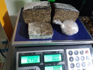 Imagem da notícia - Polícia Militar prende suspeitos com drogas em Ipixuna