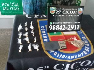 Imagem da notícia - Policia Militar detém homem e apreende adolescente por tráfico de drogas no bairro Armando Mendes