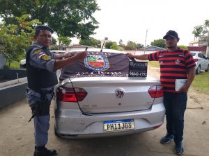 Imagem da notícia - Polícia Militar localiza veículo roubado na zona leste
