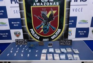 Imagem da notícia - PM detém dupla por tráfico de drogas em Boca do Acre