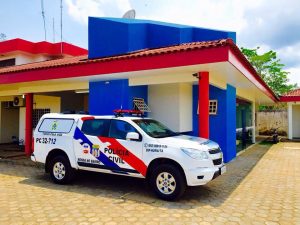 Imagem da notícia - PC e PM prendem jovem e apreendem adolescente por homicídio