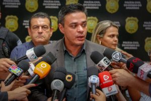 Imagem da notícia - Operação deflagrada pela Polícia Civil resulta na prisão de oito infratores