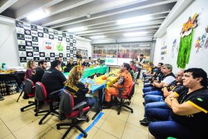 Imagem da notícia - Governo do Amazonas disponibiliza serviços de saúde, segurança e cidadania durante desfile das escolas de samba