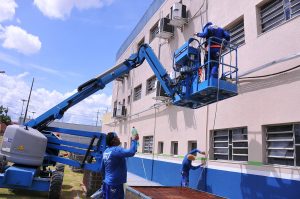 Imagem da notícia - Programa ‘Muda Manaus’ revitaliza sete escolas da zona leste da capital