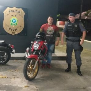 Imagem da notícia - PM prende cinco por roubo e receptação, e recupera nove veículos