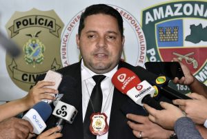 Imagem da notícia - PC prende mulher por receptação de veículos roubados no bairro Zumbi dos Palmares