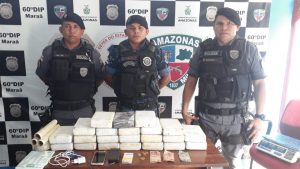 Imagem da notícia - PM, por meio da Operação ‘Embarque Seguro’, apreende 26 quilos de drogas em Maraã