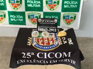 Imagem da notícia - Polícia Militar detém suspeito por tráfico de drogas no Zumbi II, zona leste