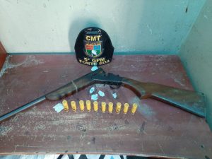 Imagem da notícia - PM detém dupla em posse de arma e munições em Fonte Boa