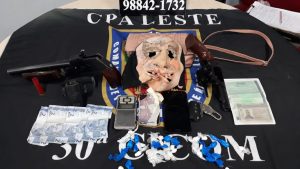 Imagem da notícia - Policiais da 30ª Cicom prendem bando acusado de diversos crimes