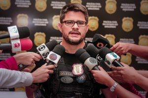 Imagem da notícia - PC prende homem comercializando peças de ouro na zona oeste