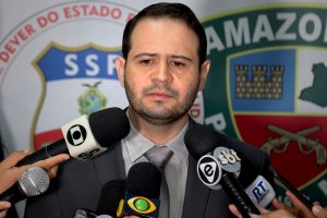 Imagem da notícia - PC prende jovem que comercializava drogas próximo de unidade escolar