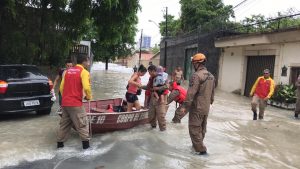 Imagem da notícia - Corpo de Bombeiros atendeu a 13 ocorrências na manhã desta segunda-feira