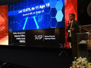 Imagem da notícia - General Theophilo confirma presença em Encontro de Inteligência