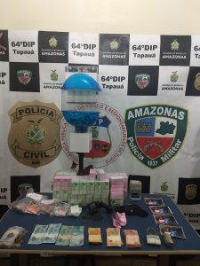 Imagem da notícia - PC e PM prendem colombiano que promovia jogos de azar em Tapauá